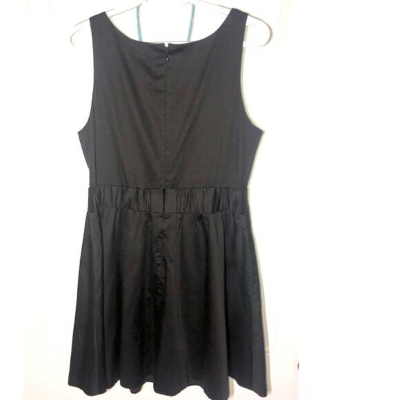 J. Crew sleeveless black mini dress with pockets size 10 - Picture 2 of 7